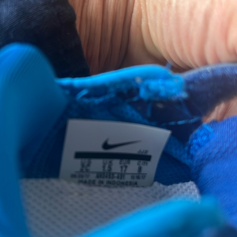 Nike Free Blue and White Infant shoes - Picture 4 of 4